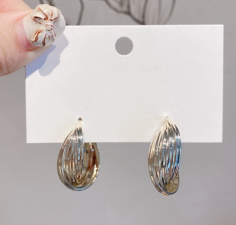 Twisted Hoop Earring