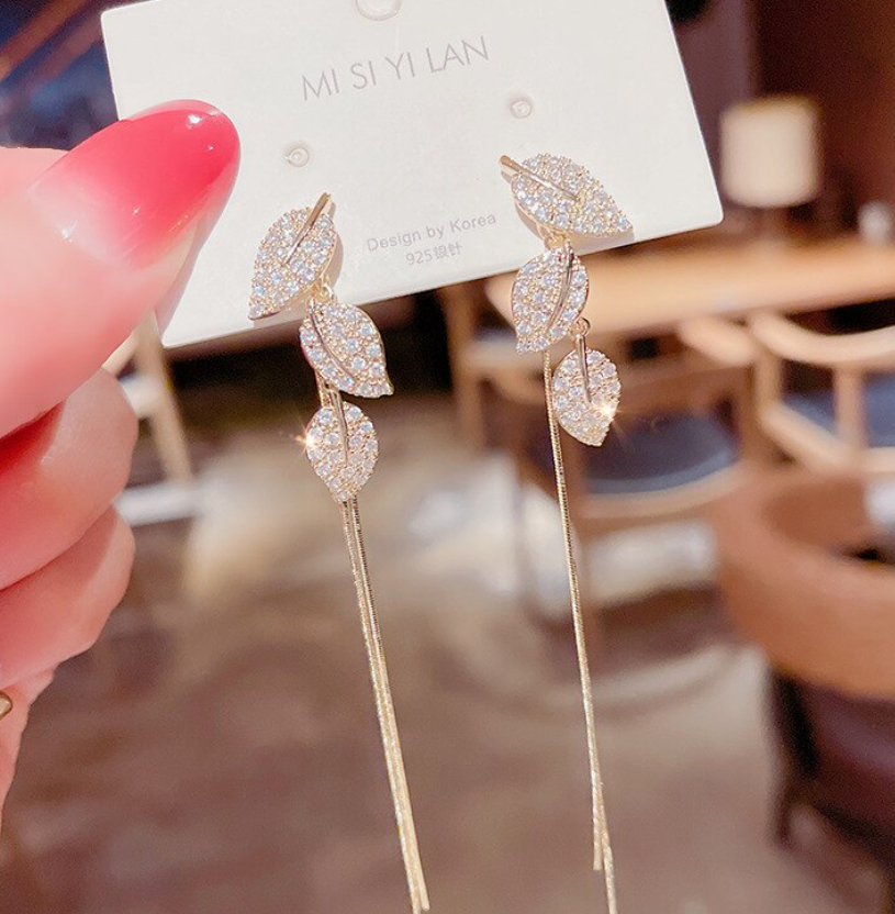 Leaf Chain Earring