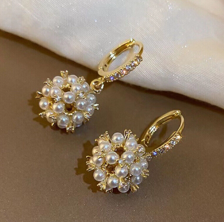 PEARL DROP KOREAN EARRINGS