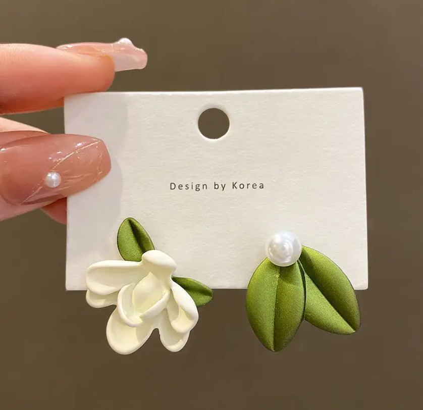 Flower Stud Earring