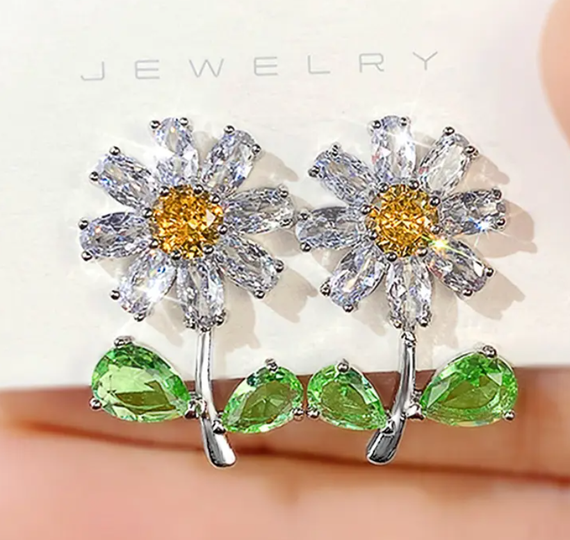 AD Stone Flower Stud Earring