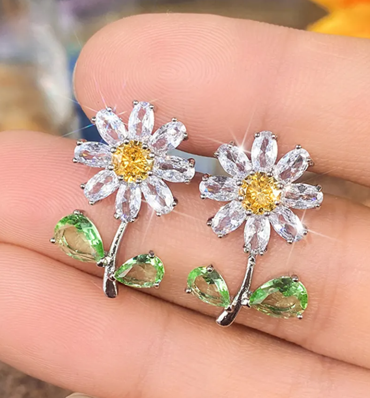 AD Stone Flower Stud Earring