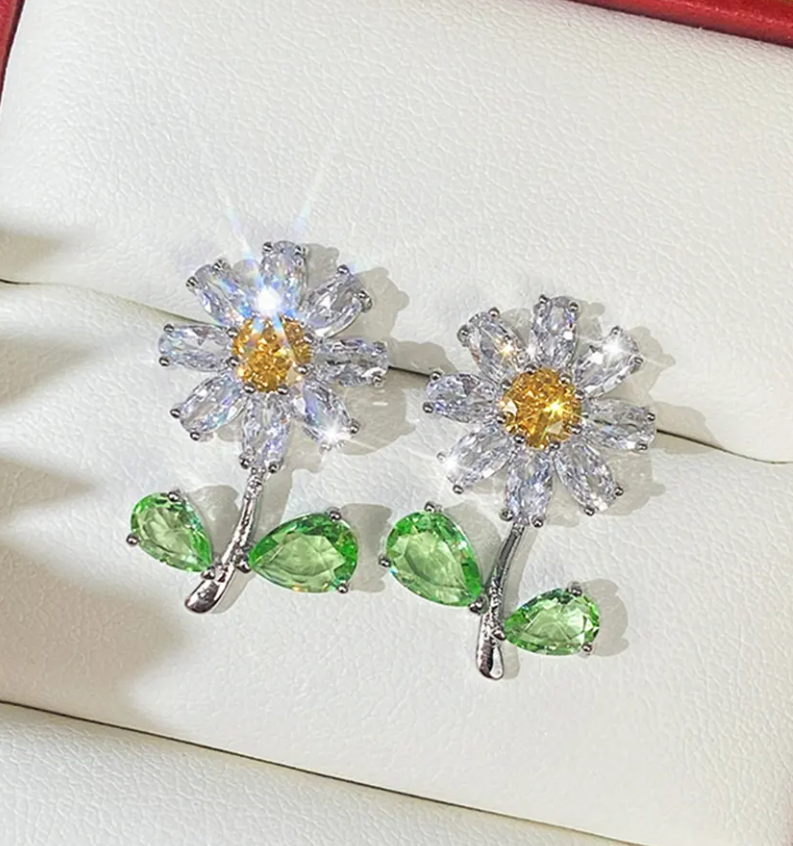 AD Stone Flower Stud Earring