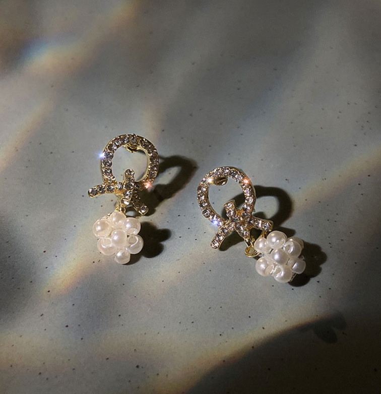 Pearl Drop Earring
