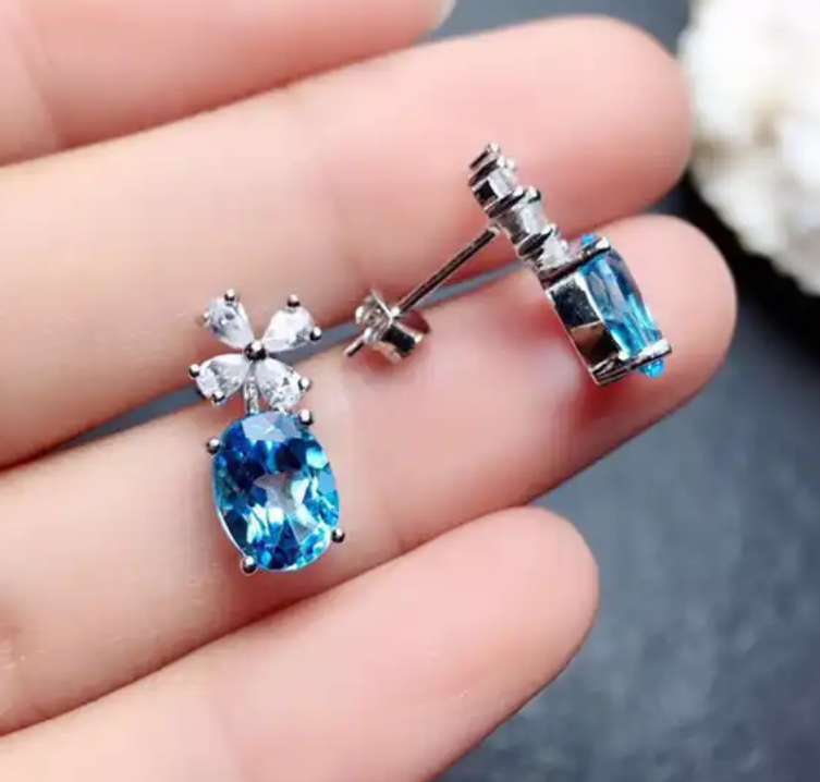 Small Flower Crystal Drop Earring