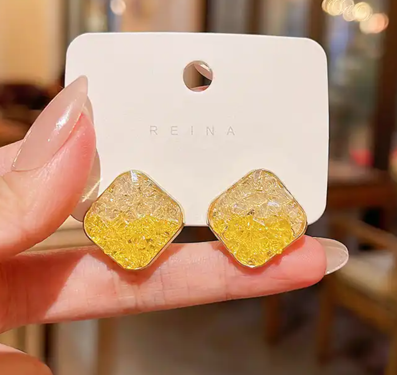 KOREAN FASHION EARRING FOR WOMEN GIRLS