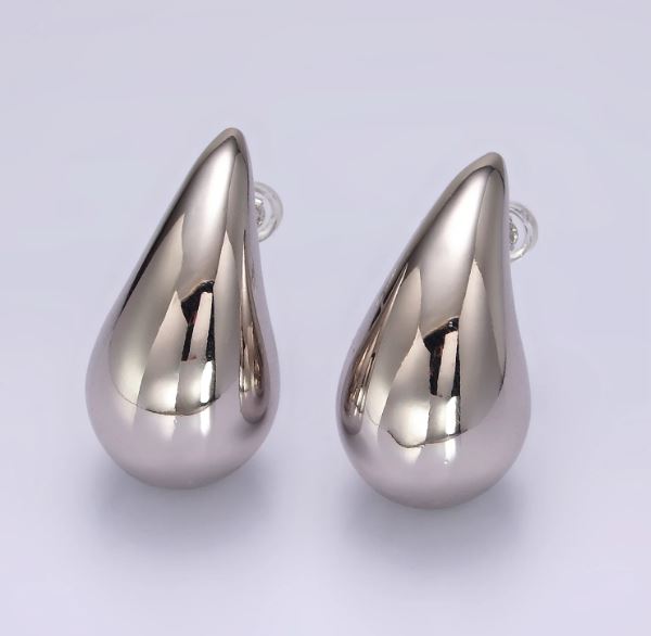 Teardrop Water drop / Waterdrop Stud Earring
