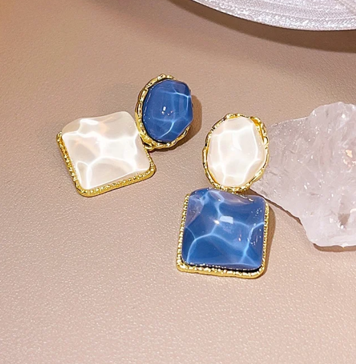 Asymmetric  Geometric Drop Earring