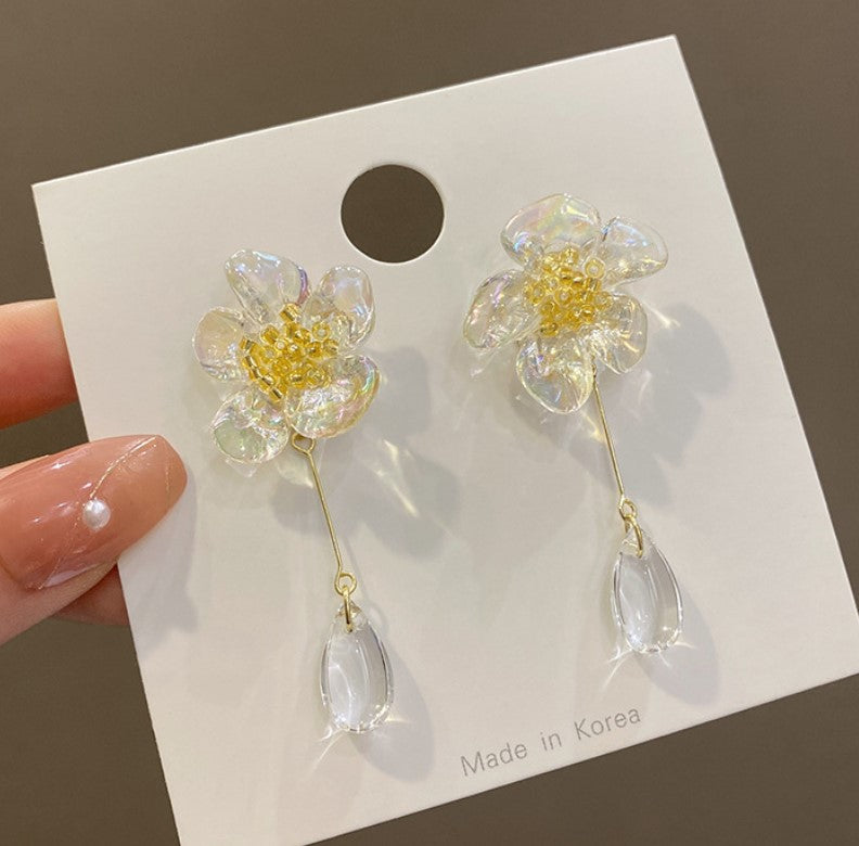 WATER FLOWER DROP EARRINGS