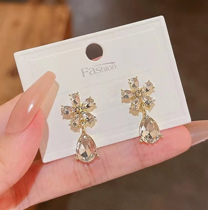 WHITE FLOWER TEAR DROP EARRINGS FOR WOMEN GIRLS