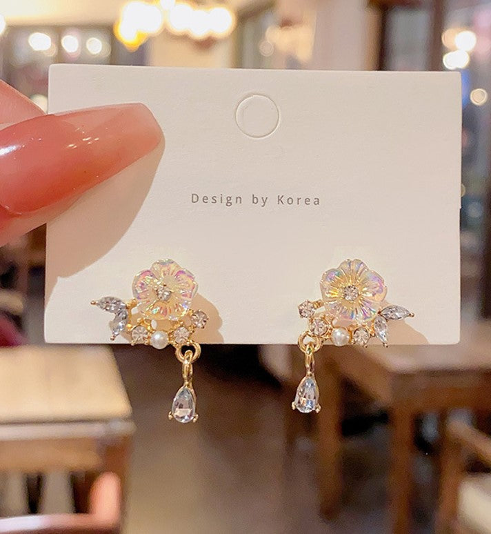 GOLD FLOWER PEARL ZIRCON KOREAN STUD EARRINGS