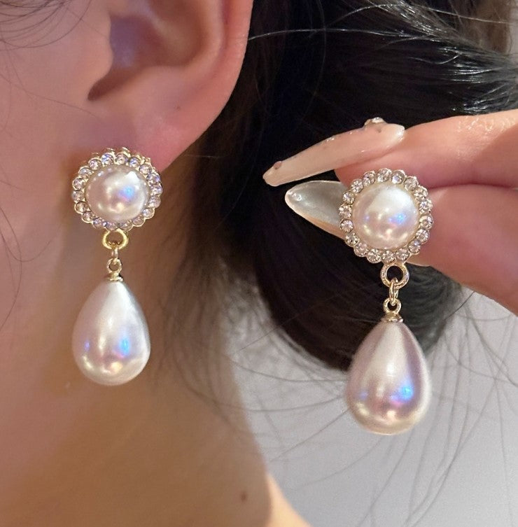 WHITE PEARLS ZIRCON DIAMOND TEAR DROP KOREAN EARRINGS