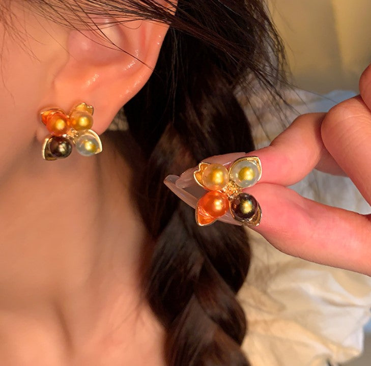 PEARLS FLORAL FLOWER KOREAN STUDS EARRINGS
