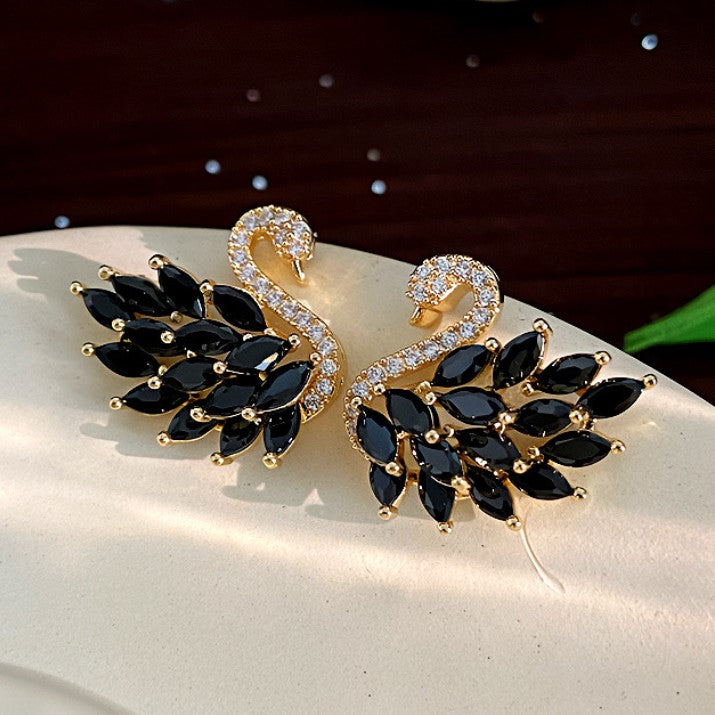 BLACK SWAN CRYSTAL DIAMOND KOREAN STUDS EARRINGS