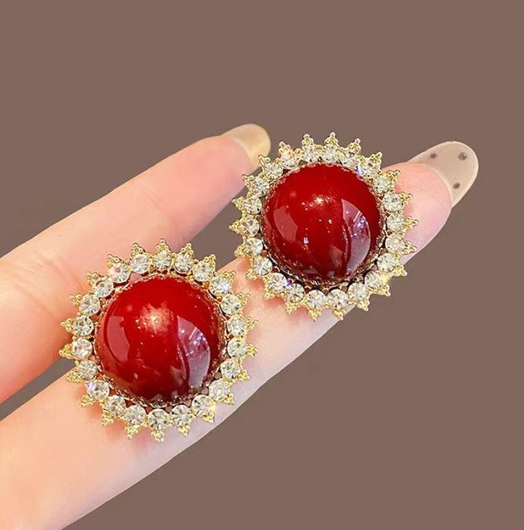 MAROON STONE AD STONE DIAMOND KOREAN STUDS EARRINGS