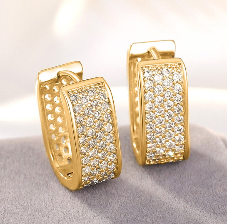 GOLD DIAMOND KOREAN HOOP EARRINGS