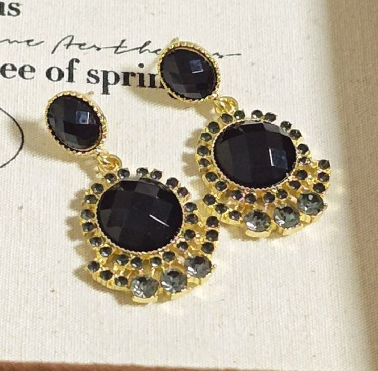 BLACK CRYSTAL DIAMOND KOREAN DROP EARRINGS