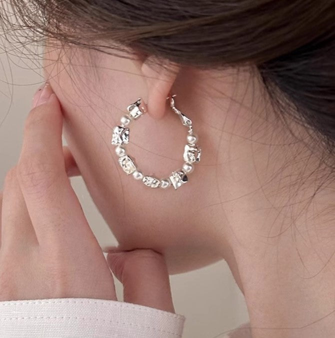 SILVER PEARLS BIG KOREAN HOOP EARRINGS