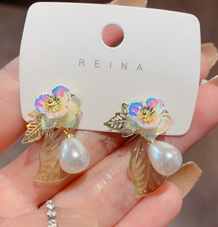 PEARLS FLOWER KOREAN DROP EARRINGS