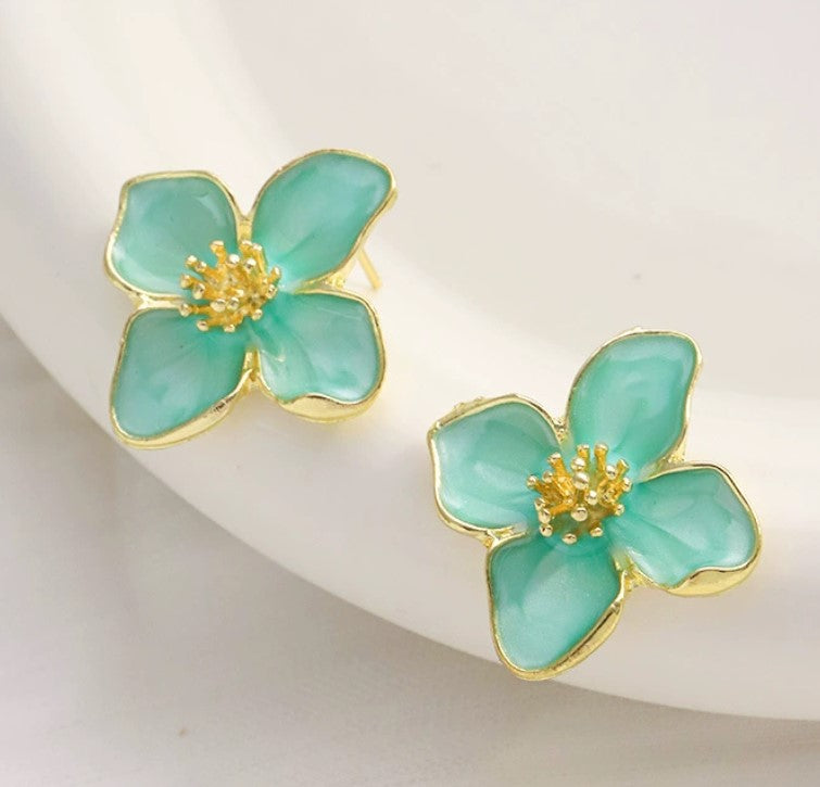 BLUE FLOWER KOREAN STUD EARRING