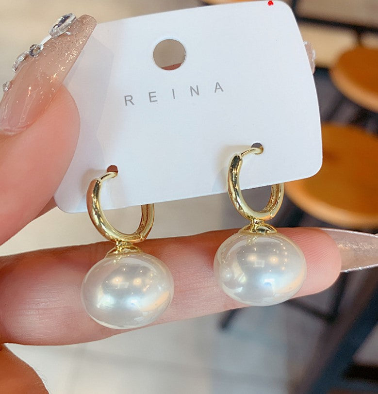 WHITE PEARLS KOREAN DROP EARRING