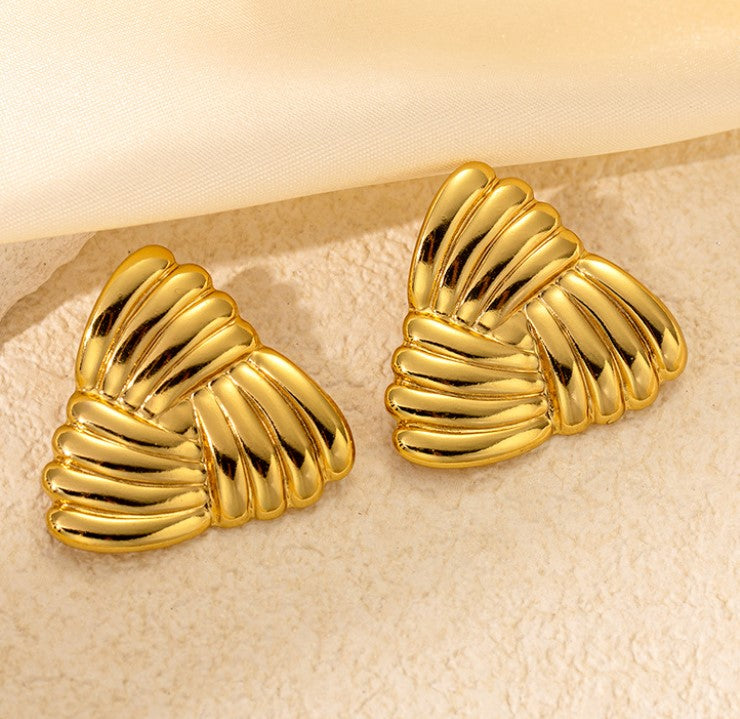 TRIANGLE SWIRL ANTI TARNISH STUDS EARRINGS