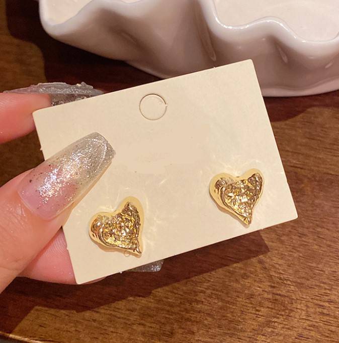 GOLD HEART KOREAN STUD EARRINGS