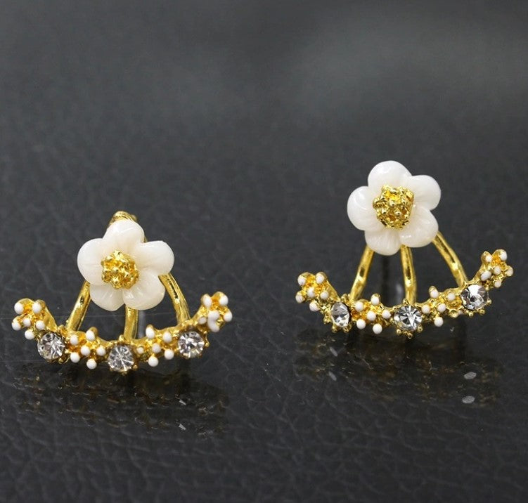 FLOWER AD STONE CRYSTALS KOREAN STUD EARRINGS