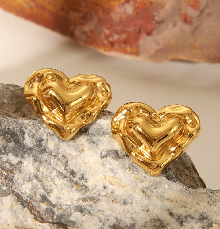 HEART ANTI TARNISH STUD EARRINGS