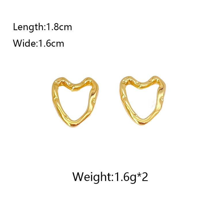 HEART ANTI TARNISH STUDS EARRINGS