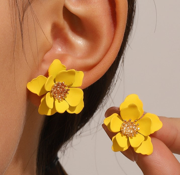 FLOWER STUDS KOREAN EARRINGS