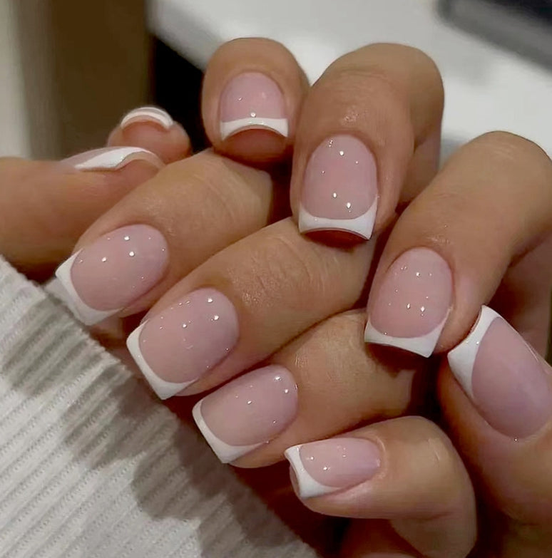 MEDIUM SHORT 24 PC ARTIFICIAL NAILS PINK