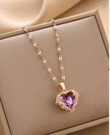 Heart Pendant Chain Necklace