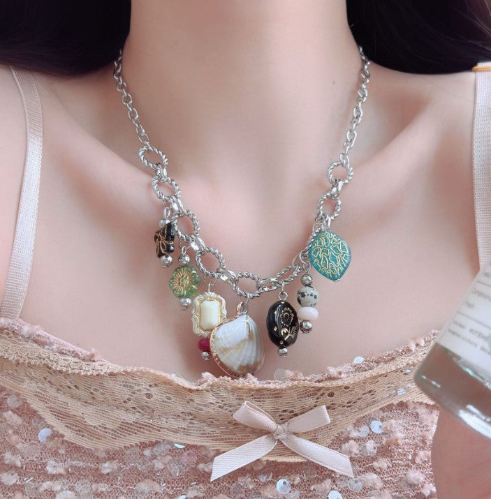 SILVER FLOWER BUTTERFLY KOREAN NECKLACE