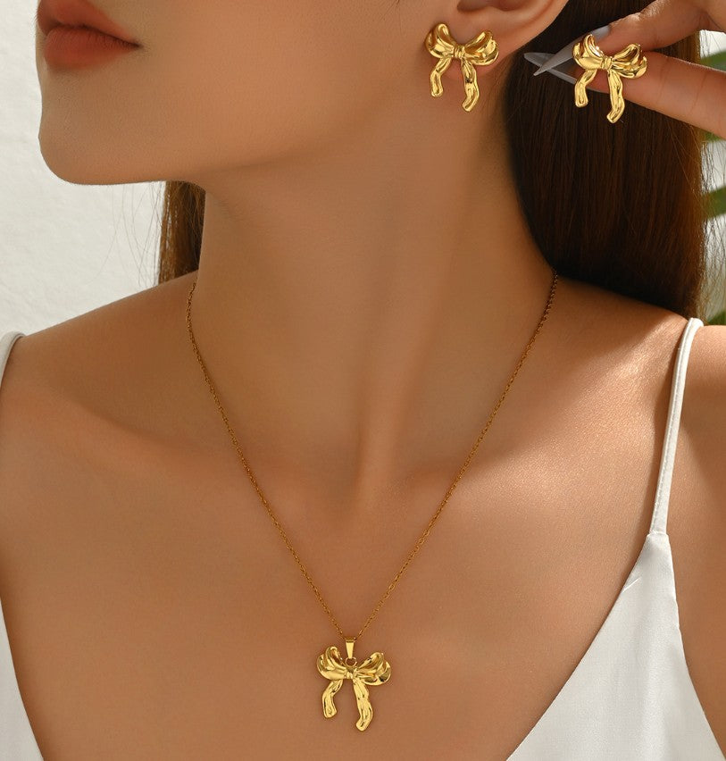 BOW ANTI TARNISH NECKLACE & EARRINGS