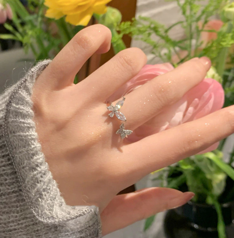 Small Butterfly Adjustable Finger Ring
