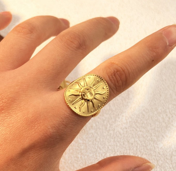 GOLD ANTI TARNISH ADJUSTABLE OPEN SUN MOTIF RING